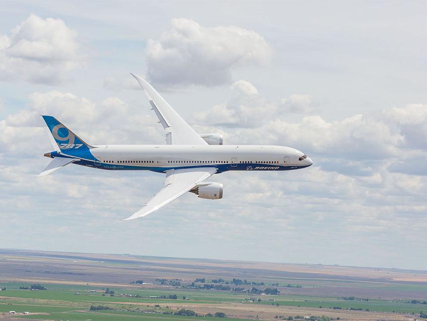 Самолеты 2017 года. Boeing 787-9 EGYPTAIR. Boeing x-32.