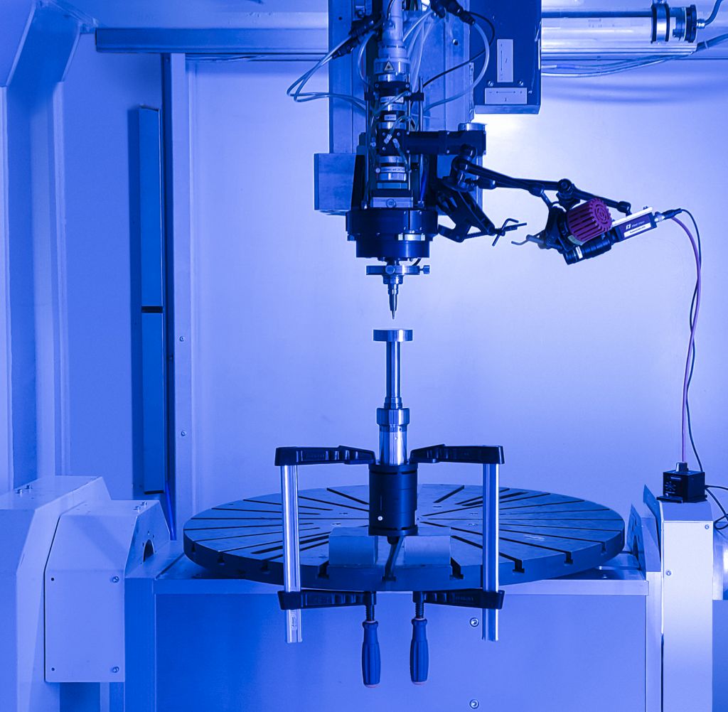 Experimental set-up for ultrasound-assisted laser-directed energy deposition